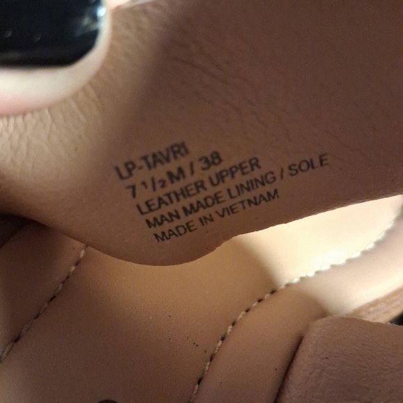 Lucky Brand Tan Leather Women's Sandals - Picture 5 of 5